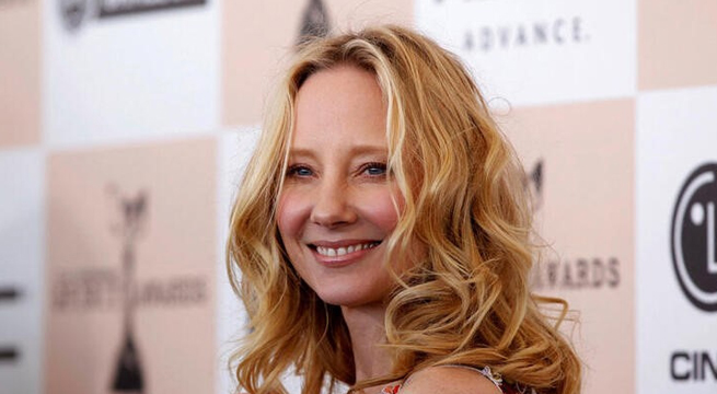 Actriz estadounidense Anne Heche dejará de recibir soporte vital 9 días después de accidente de auto