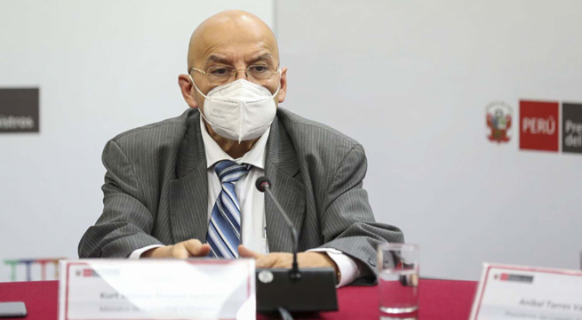 Kurt Burneo: “Si hay más cosas que no estoy de acuerdo, no tendría sentido quedarme”