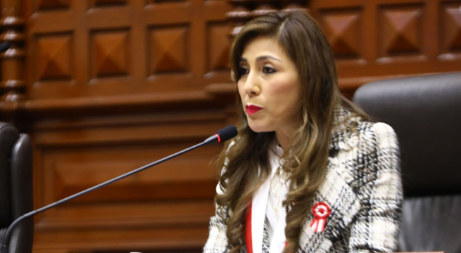 Lady Camones califica de 