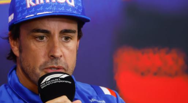 Alonso se disculpa con la 