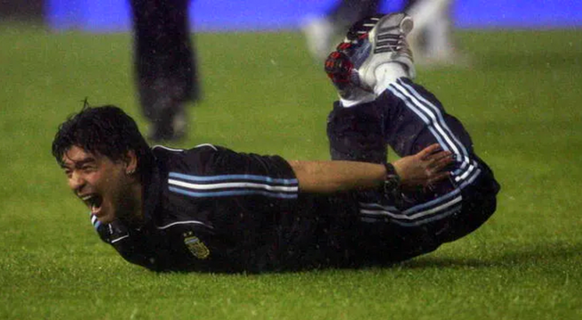 Un día como hoy, el piscinazo de Diego Armando Maradona ante Perú