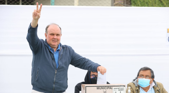 López Aliaga afirma que 