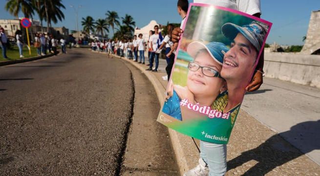 Cuba da la bienvenida a derechos homosexuales mientras se afianza el Código de Familia