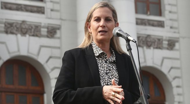 María del Carmen Alva: “A mí nadie me va a culpar por la muerte de estas 22 personas”