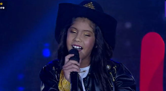 Semifinal de “La voz kids”: pequeña abrió el programa con el tema “De los besos que te di”