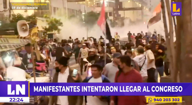 Así fueron los enfrentamientos entre manifestantes y policías en el Centro de Lima