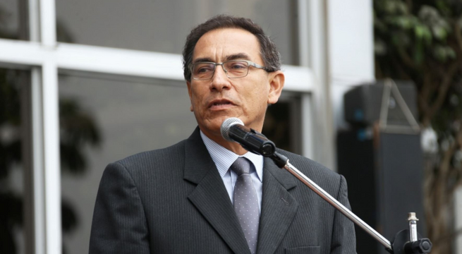 Martín Vizcarra guarda silencio ante el Congreso tras renunciar a su derecho de antejuicio