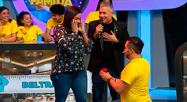 Una pedida de mano se produjo en pleno juego de Sábados en Familia