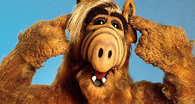40 años contigo: ALF una exitosa y divertida comedia transmitida por Latina