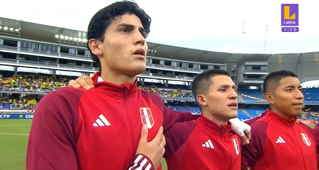 Perú vs. Argentina: El himno nacional del Perú sonó fuertemente en Colombia