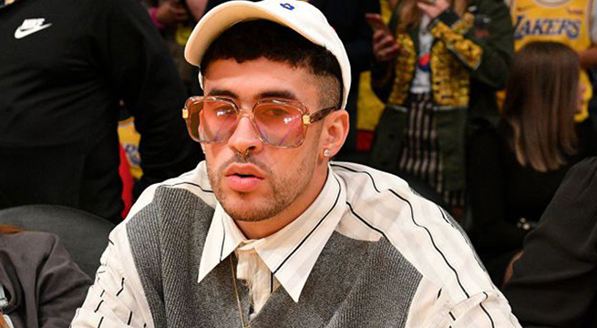 Bad Bunny: Cantante lanzó celular de fanática al mar