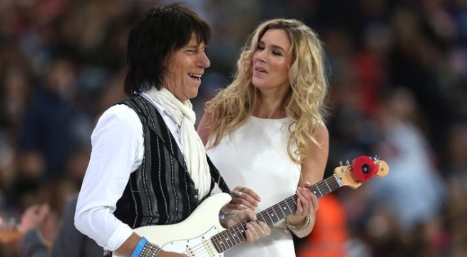 Guitarrista inglés Jeff Beck muere a los 78 años