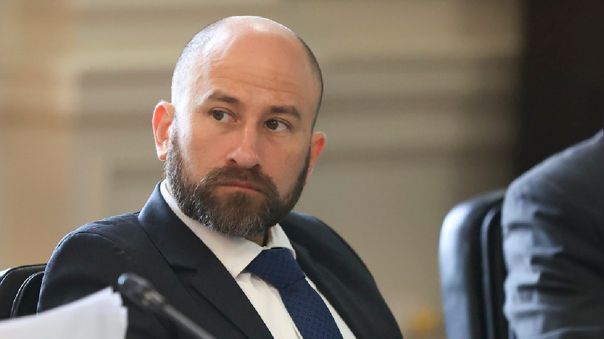 ¿Por qué renunció el ministro de Trabajo, Eduardo García?