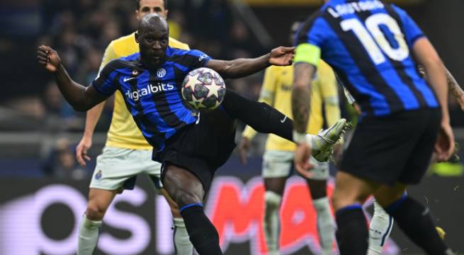 Inter venció 1-0 a Porto por los octavos de final de la Champions League [Video]