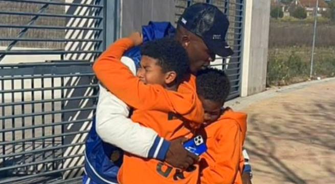 El emotivo reencuentro de Luis Advíncula con sus hijos