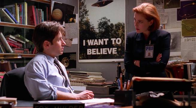 Los Expedientes Secretos X: la serie de culto que llegó al Perú a través de Latina