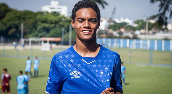 joão-mendes-es-el-hijo-de-ronaldinho.jpg.
