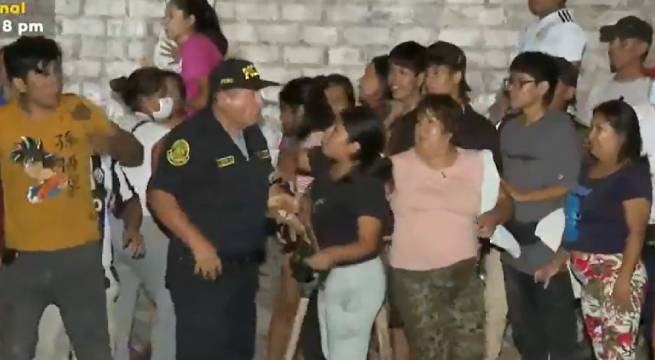 Desalojo en colegio terminó con policía herido y disparos