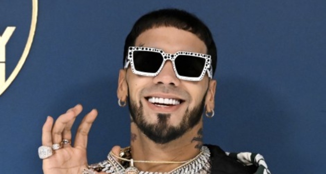 Anuel AA dedica canción a Karol G: “Ya tienes novio, te echo de menos”