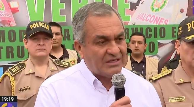 Ministro del Interior sobre uso de armas no letales en serenos: 