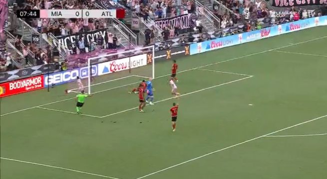 Como en Barcelona: Busquets participa y Lionel Messi pone el 1-0 sobre Atlanta | VIDEO