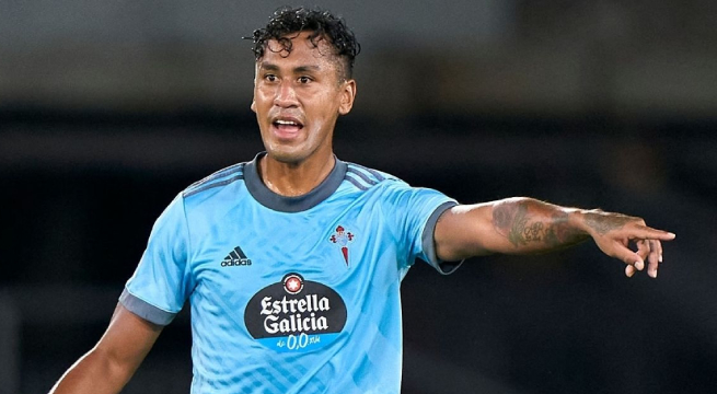 ¿Cambiará de aires? Renato Tapia muy cerca de salir de Celta de Vigo