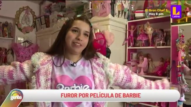 Tienen la colección completa de Barbie: Camilo y Milagros Jiménez, los 'Barbielovers' del Perú