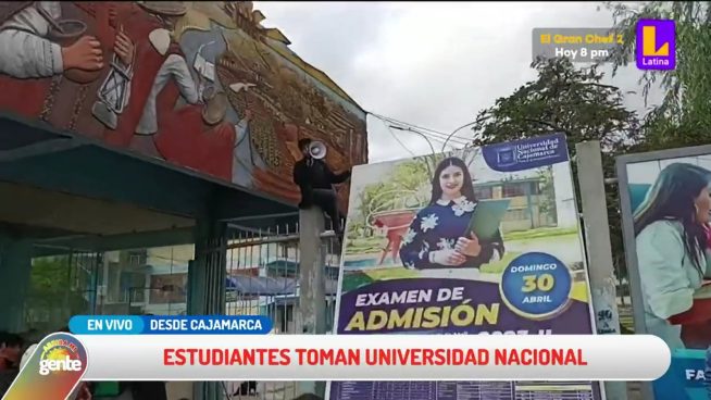 Protestas en Perú: estudiantes toman y bloquean ingreso a la Universidad Nacional de Cajamarca