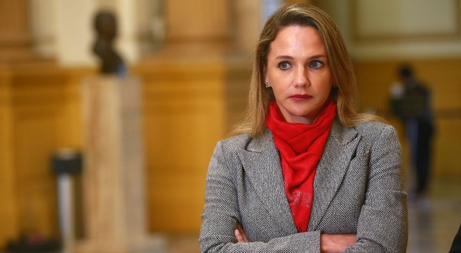Fiscalía abre nueva investigación contra excongresista Luciana León