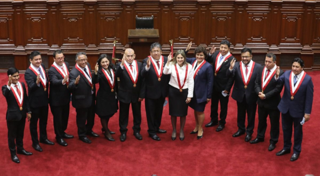 Congresistas renunciantes a la bancada de Acción Popular exigen a la vocería tramitar sus renuncias