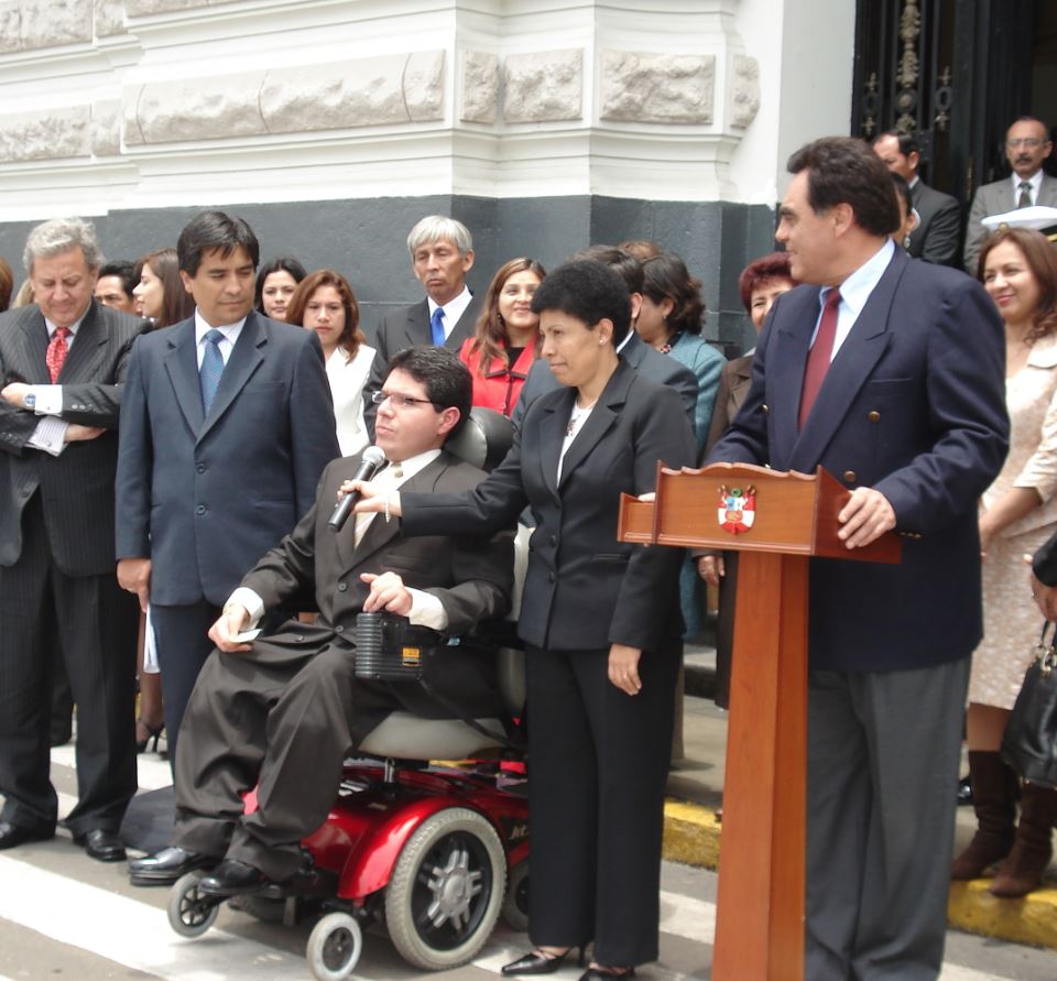 congresista-Urtecho-acusado-Piden-mas-de-20-anos-de-prision-para-excongresista-Michael-Urtecho-y-su-esposa-por-caso-mochasueldo