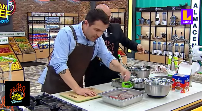 Mr. Peet sacó su astucia y usó a Giacomo Bocchio para cortar carne de alpaca en El Gran Chef Famosos