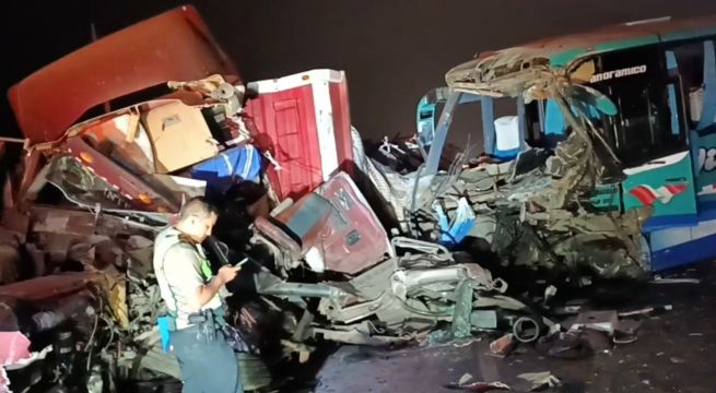 Choque entre tráiler y bus deja 14 heridos en Chimbote
