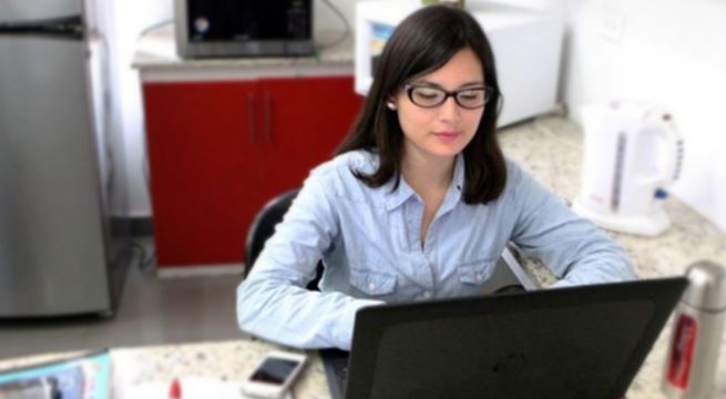 Ofrecen mil becas de competencias digitales para jóvenes