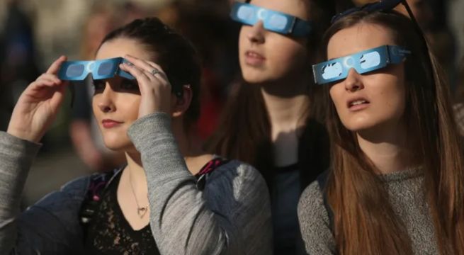 Cómo y a qué hora ver el eclipse solar en Perú sin dañar tu vista