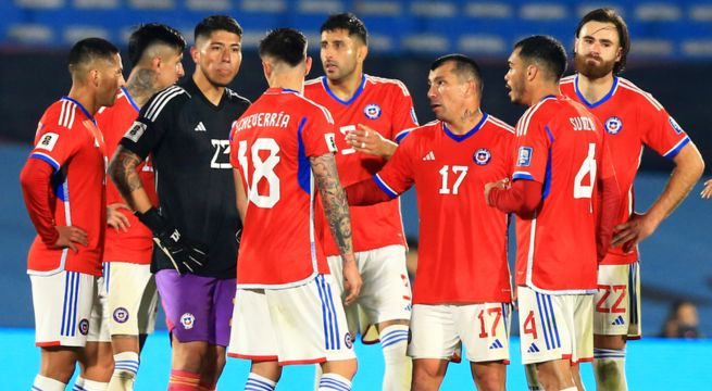 Baja de última hora: exmundialista de Chile quedó fuera para el partido contra Perú