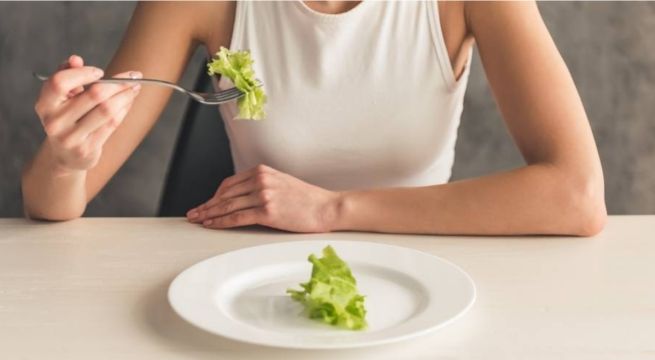 Síntomas y tratamientos para superar los trastornos alimenticios