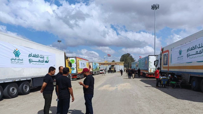 Israel autoriza el ingreso de ayuda humanitaria a Gaza desde Egipto