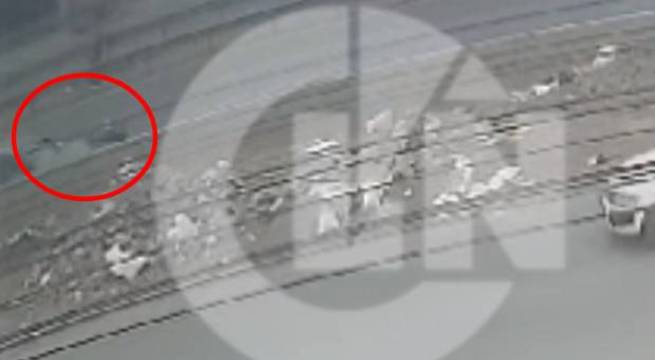 Cámaras de seguridad captaron atropello a ciclistas en la Panamericana Sur | VIDEO