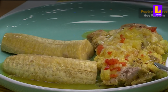 Aprende a preparar un riquísimo Sudado de pollo con plátanos maduros en salsa de camu camu