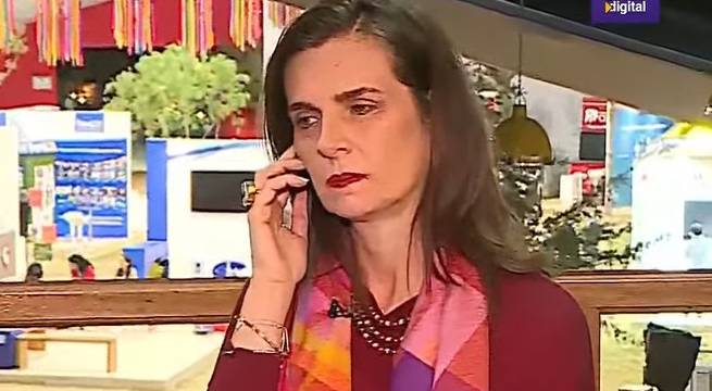 Ministra Pérez de Cuéllar se entera en vivo de censura al ministro del Interior, Vicente Romero