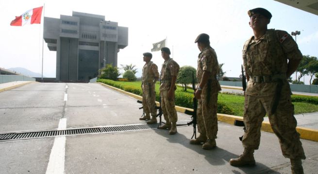 Ejército del Perú: hombre sufre impacto de bala dentro del Pentagonito
