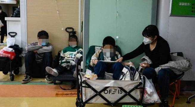 La OMS reclama a China información sobre un repunte de neumonías