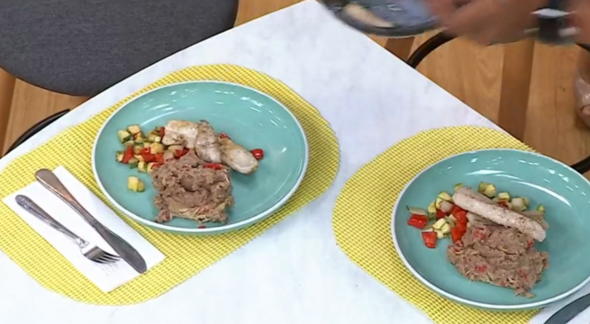 Cocina algo distinto: prepara puré cremoso olivado con pescado al fogón