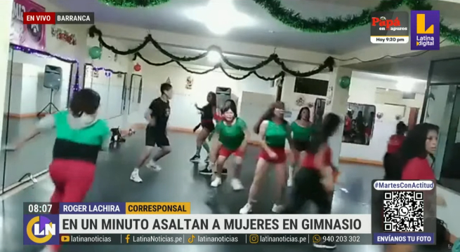 Sujetos asaltan a mujeres mientras bailaban en gimnasio