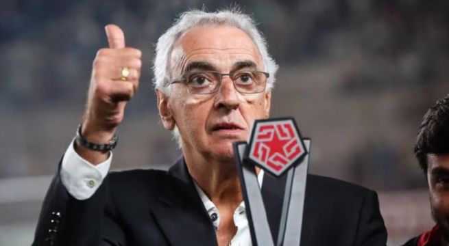 La emotiva despedida de Jorge Fossati a los hinchas de Universitario: 