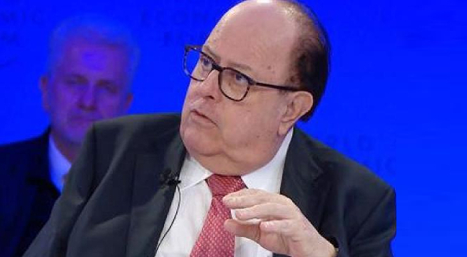 Julio Velarde: Perú necesita “cambio de reglas fundamentales