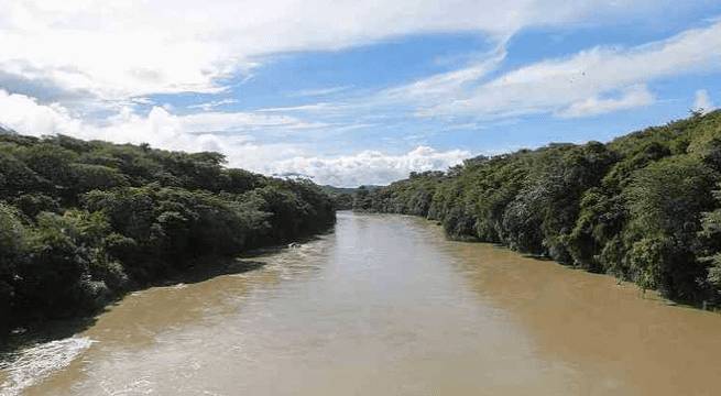 Padre e hija mueren ahogados al ser arrastrados por río
