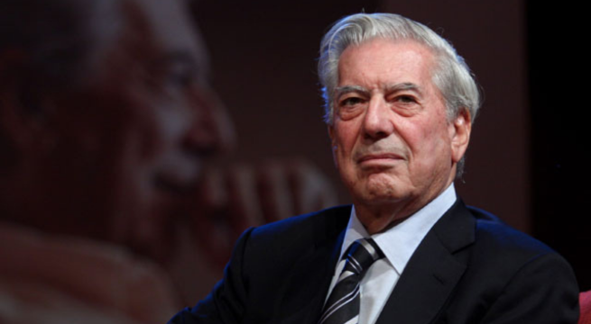 España concede alta condecoración póstuma a Mario Vargas Llosa