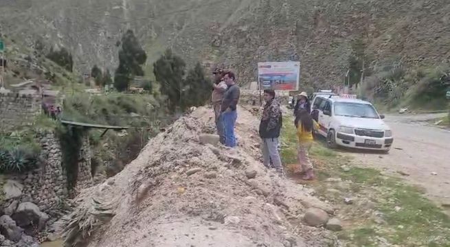 Choque de autos deja tres muertos y varios heridos en Carretera Central